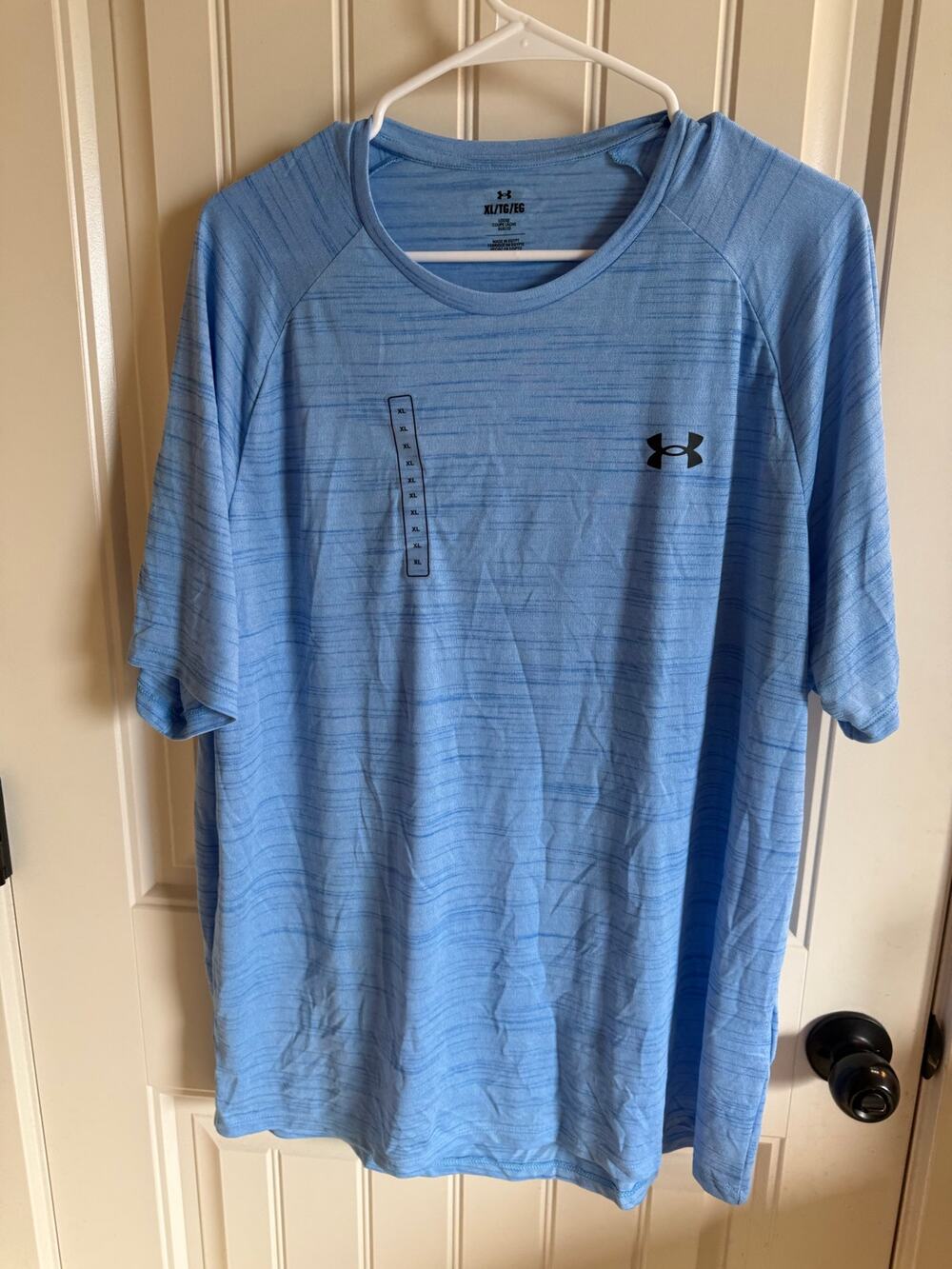 Men’s Under Armour T shirt